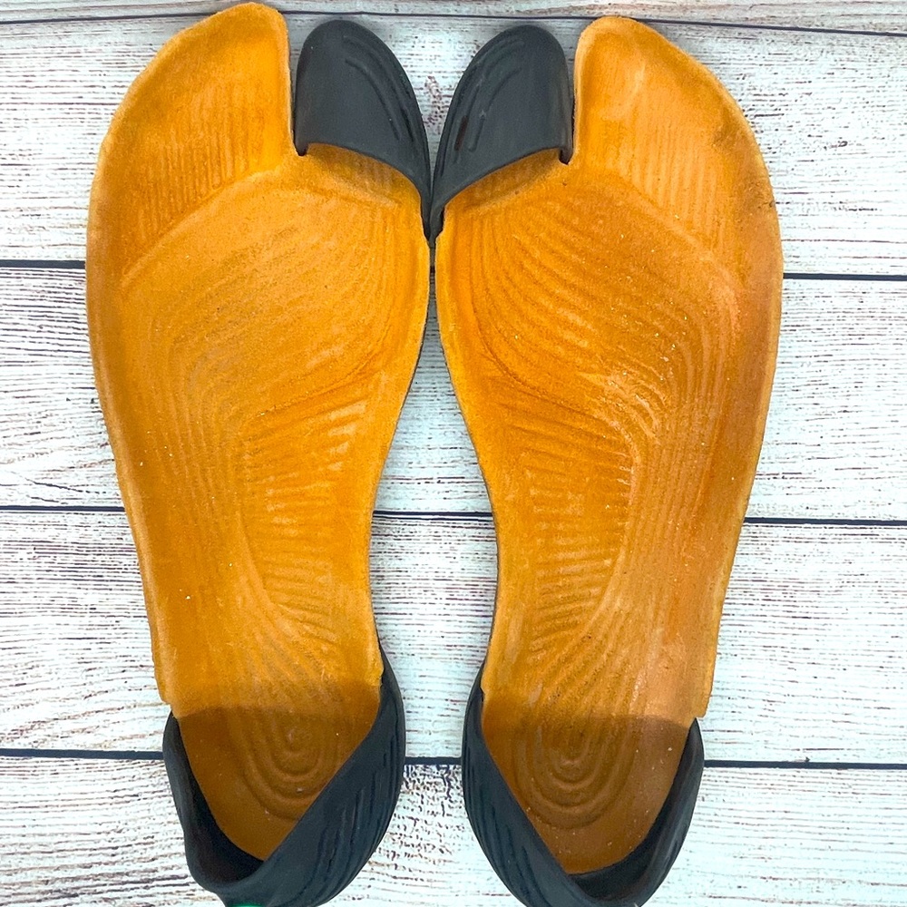 Iguaneye jungle lux minimalist shoe